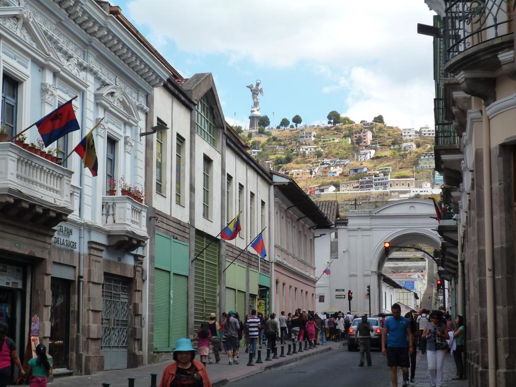 Апартаменти Departamento Quito Historico Номер фото