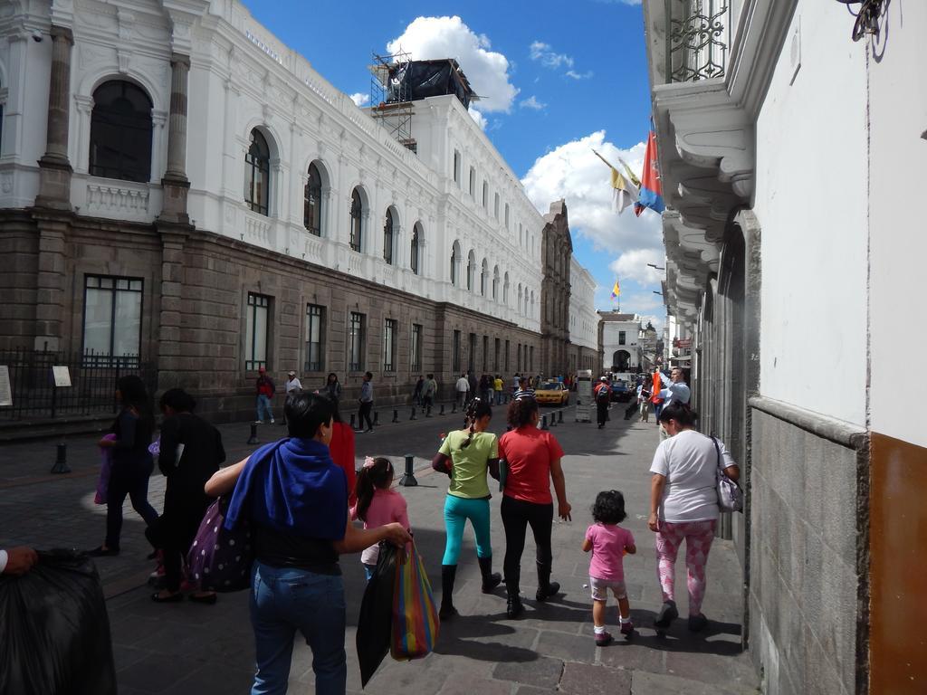 Апартаменти Departamento Quito Historico Екстер'єр фото